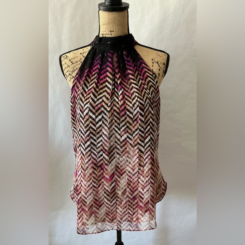 White House black market flowy top